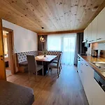 Gastehaus Hochmuth Apartment