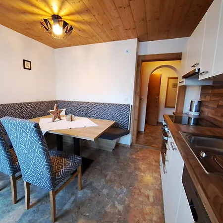 Gaestehaus Hochmuth Apartman